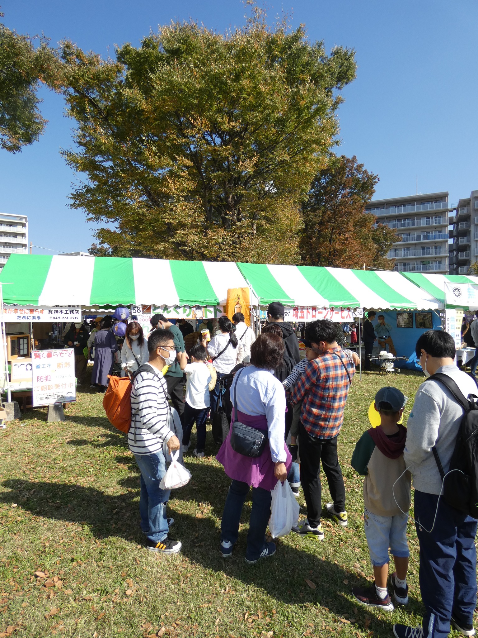 トトロに並ぶ行列